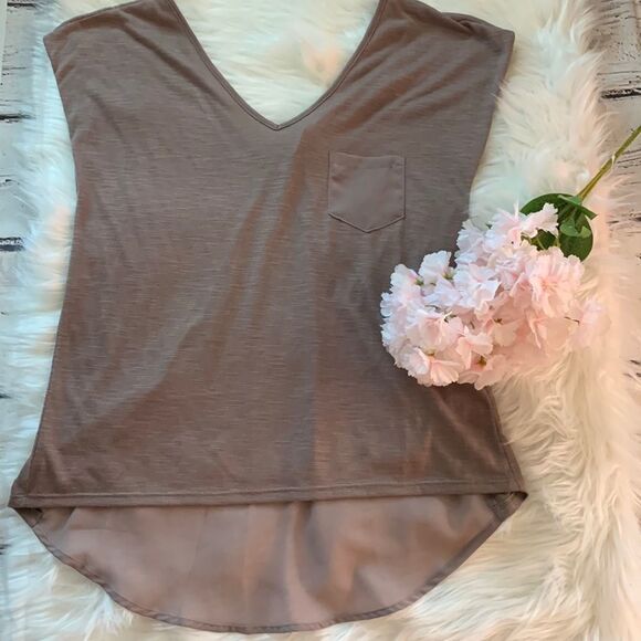 MUDD SOFT FLOW TRANSPARENT BACK WOMAN’S TOP - Picture 1 of 8